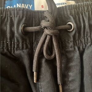 Old Navy black jogger pants